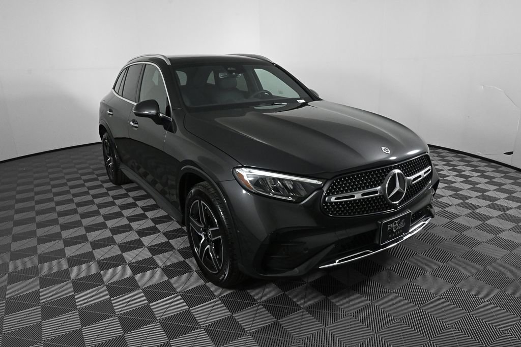 Certified 2025 Mercedes-Benz GLC 300 4MATIC image 24