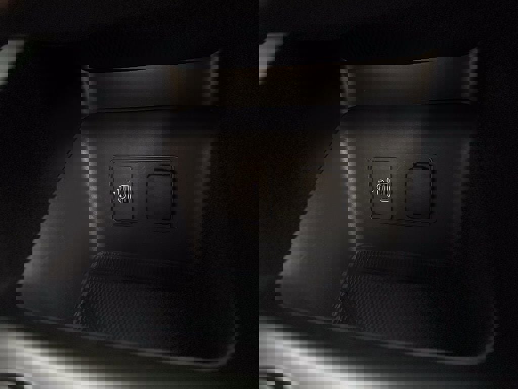 New 2026 Ford Explorer Active image 56