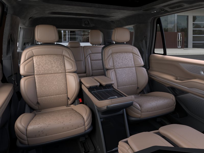 New 2026 Lincoln Navigator Black Label AWD/4WD image 11