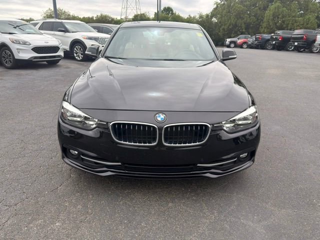 Used 2017 BMW 330i Sedan RWD image 10
