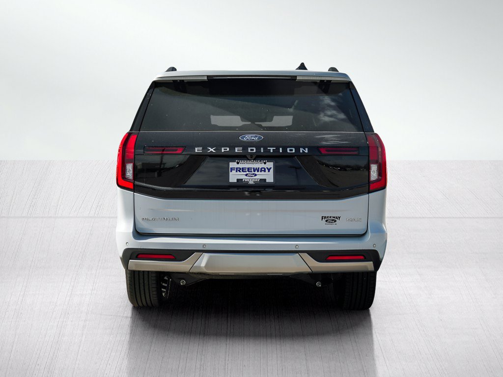 New 2026 Ford Expedition Max Platinum w/ Platinum Ultimate Package AWD/4WD image 4