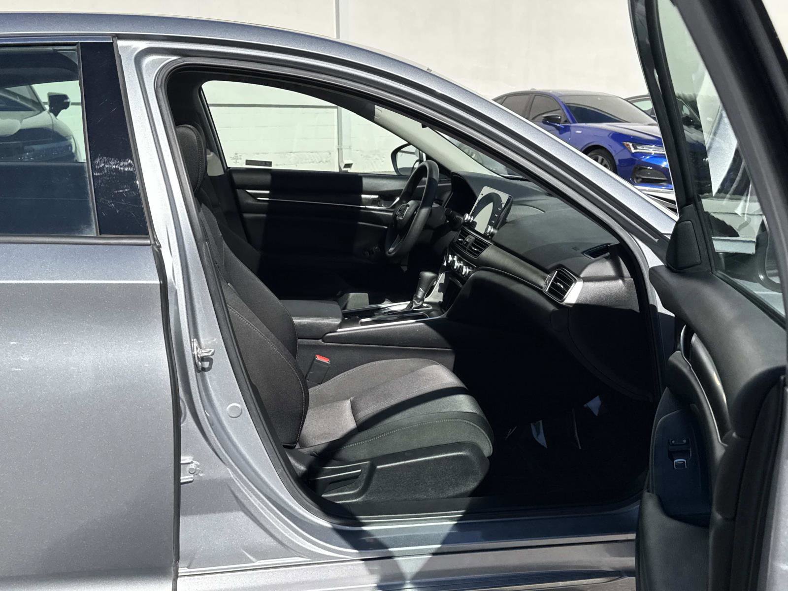 Used 2019 Honda Accord EX image 15