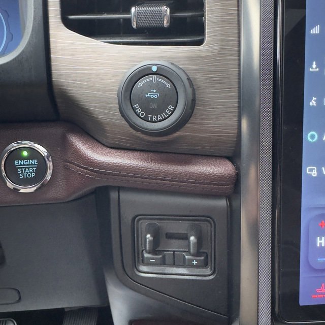 Used 2024 Ford Expedition Max Limited image 26