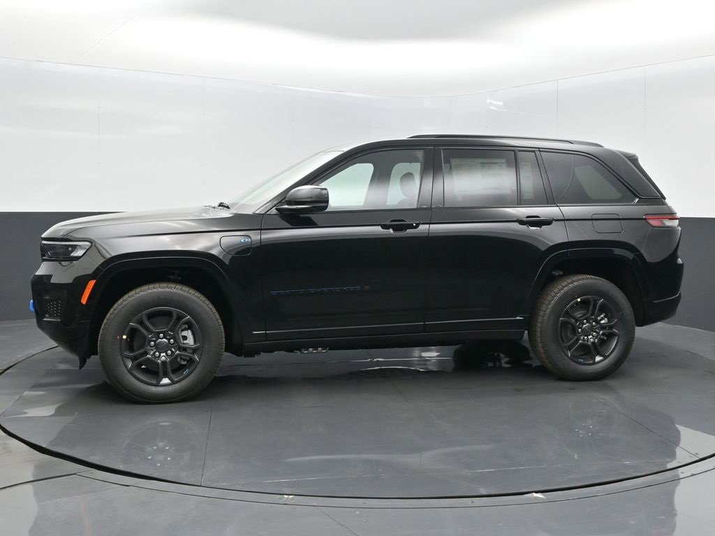 Used 2025 Jeep Grand Cherokee Limited 4xe image 4