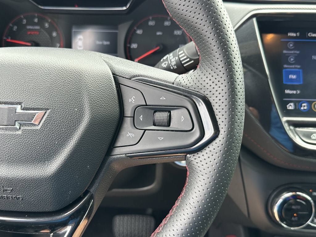 Used 2023 Chevrolet TrailBlazer RS w/ Convenience Package FWD image 33