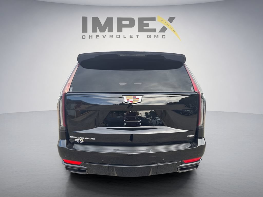 Used 2023 Cadillac Escalade Sport Platinum AWD/4WD image 4