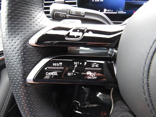 Used 2025 Mercedes-Benz GLS 450 4MATIC image 12