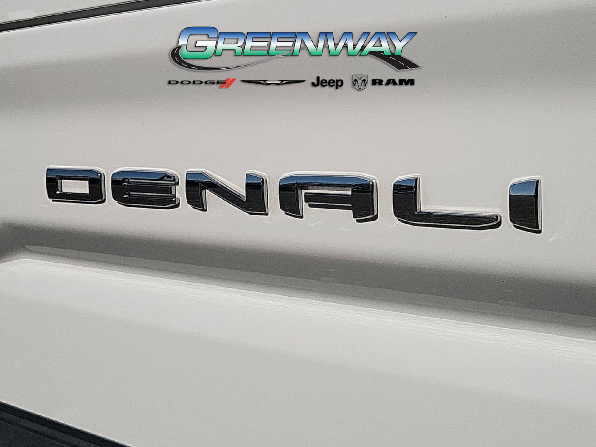 Used 2023 GMC Sierra 1500 Denali image 8