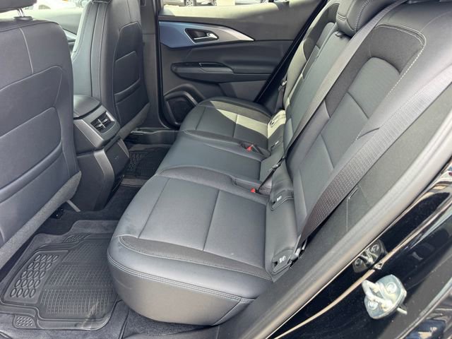 Certified 2025 Chevrolet Equinox EV LT w/ Convenience Package image 12