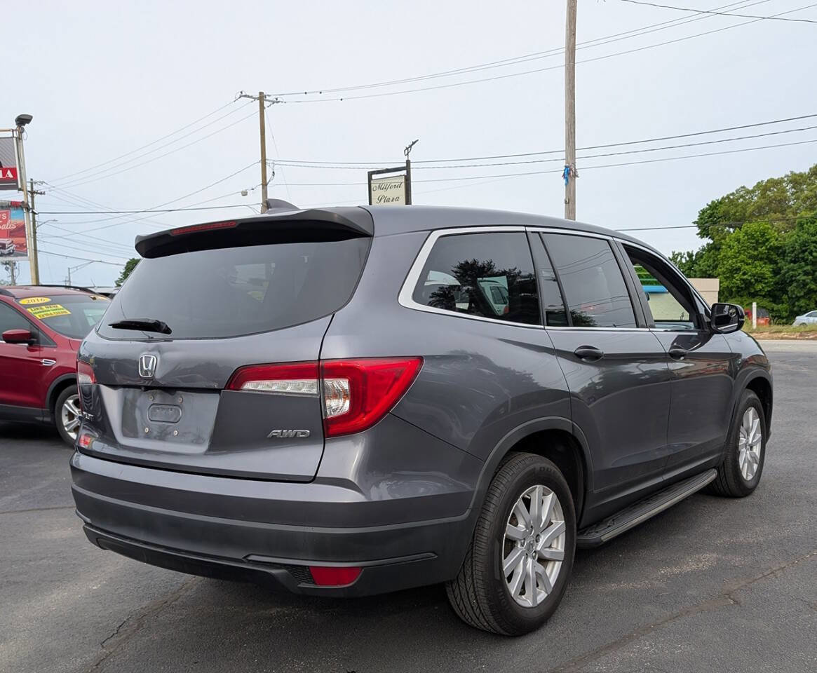 Used 2019 Honda Pilot LX image 3