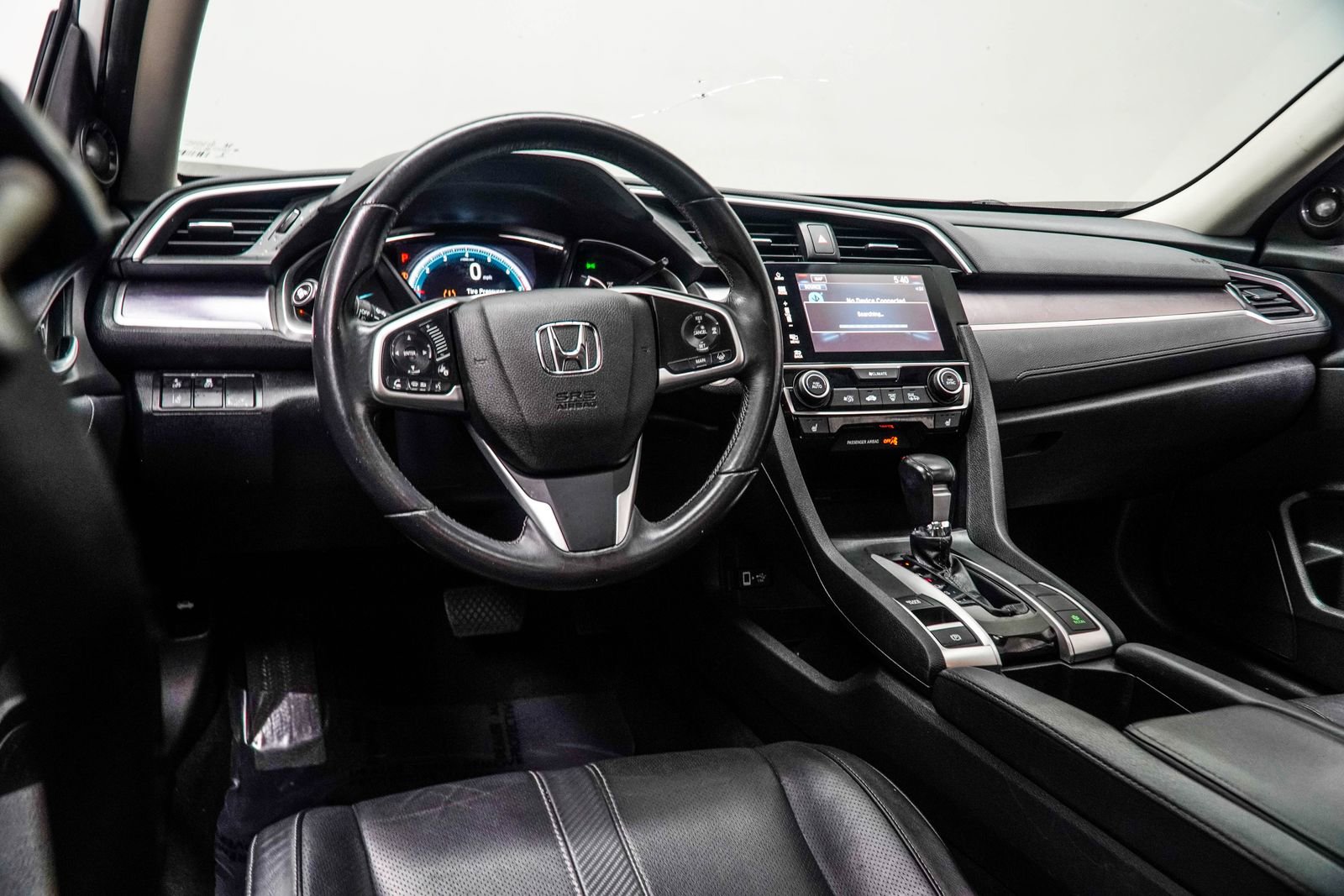 Used 2018 Honda Civic Touring image 14