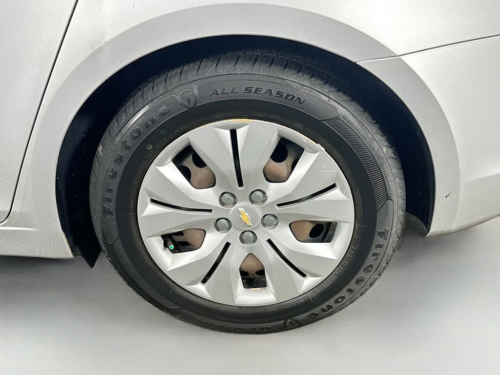 Used 2014 Chevrolet Cruze LS image 30