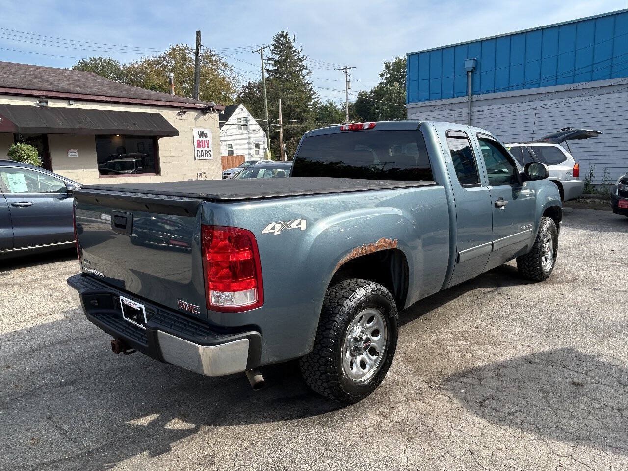 Used 2012 GMC Sierra 1500 SL w/ LPO, On The Job Package AWD/4WD image 12