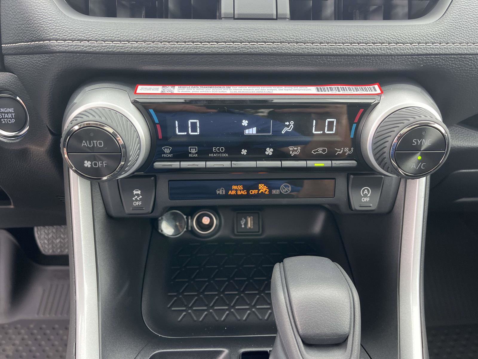 New 2025 Toyota RAV4 XLE w/ Convenience Package image 24