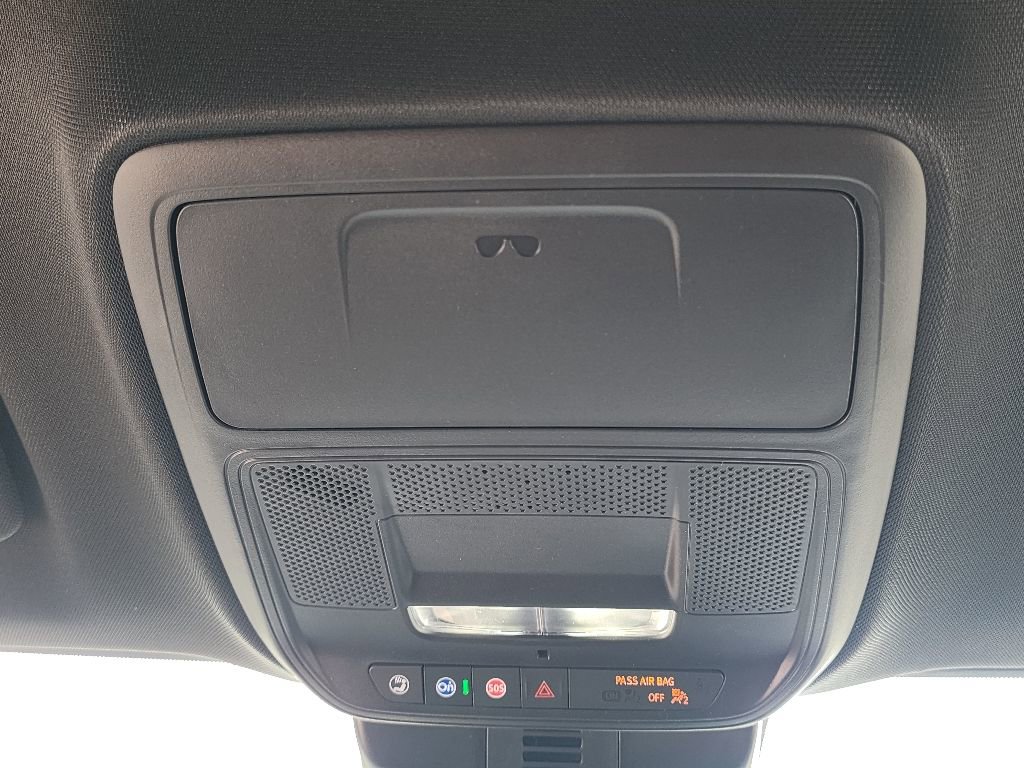 New 2026 Buick Enclave Sport Touring w/ Power Package FWD image 18