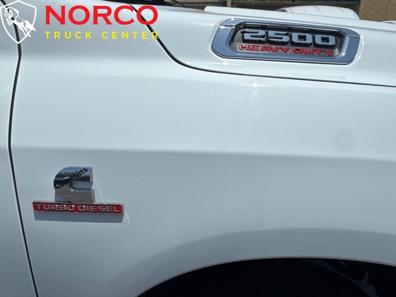 Used 2024 RAM 2500 Big Horn AWD/4WD image 12