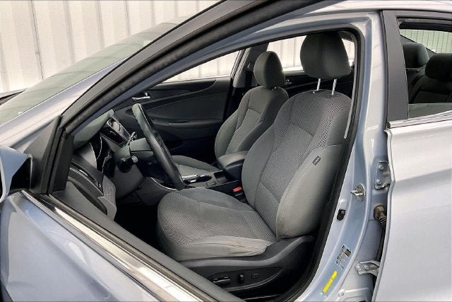 Used 2013 Hyundai Sonata GLS w/ Popular Equipment Pkg FWD image 8