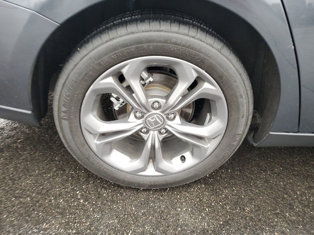 Certified 2024 Honda Accord EX image 9