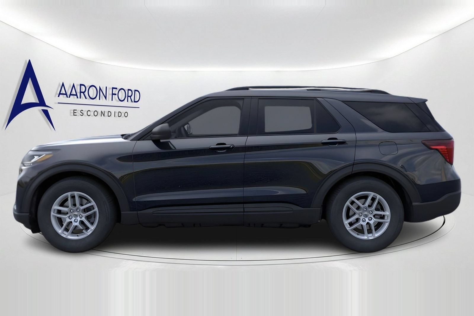 New 2026 Ford Explorer Active w/ Active Comfort Package RWD image 3