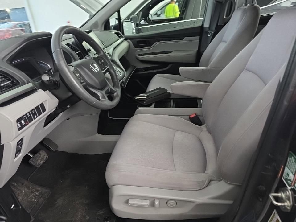 Used 2019 Honda Odyssey EX image 4
