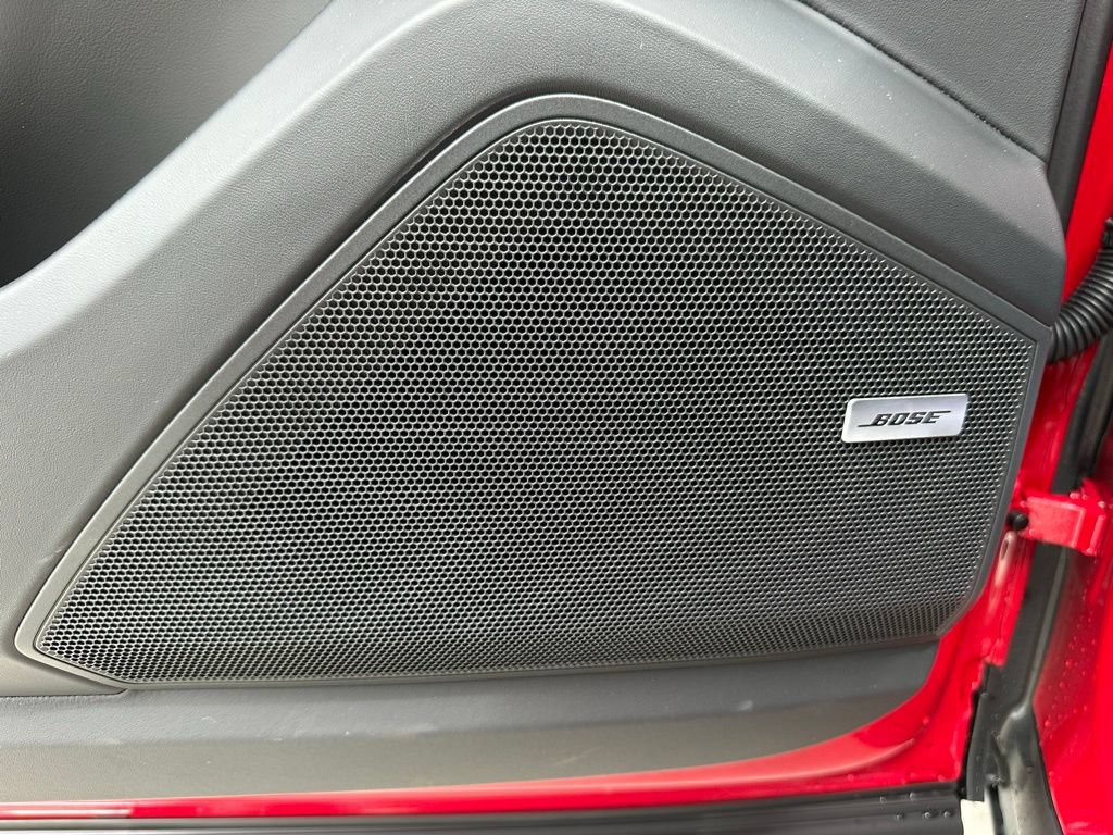 Certified 2025 Porsche Cayenne E-Hybrid AWD/4WD image 16