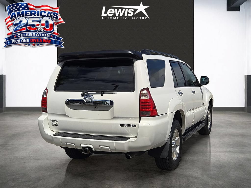 Used 2006 Toyota 4Runner SR5 AWD/4WD image 4