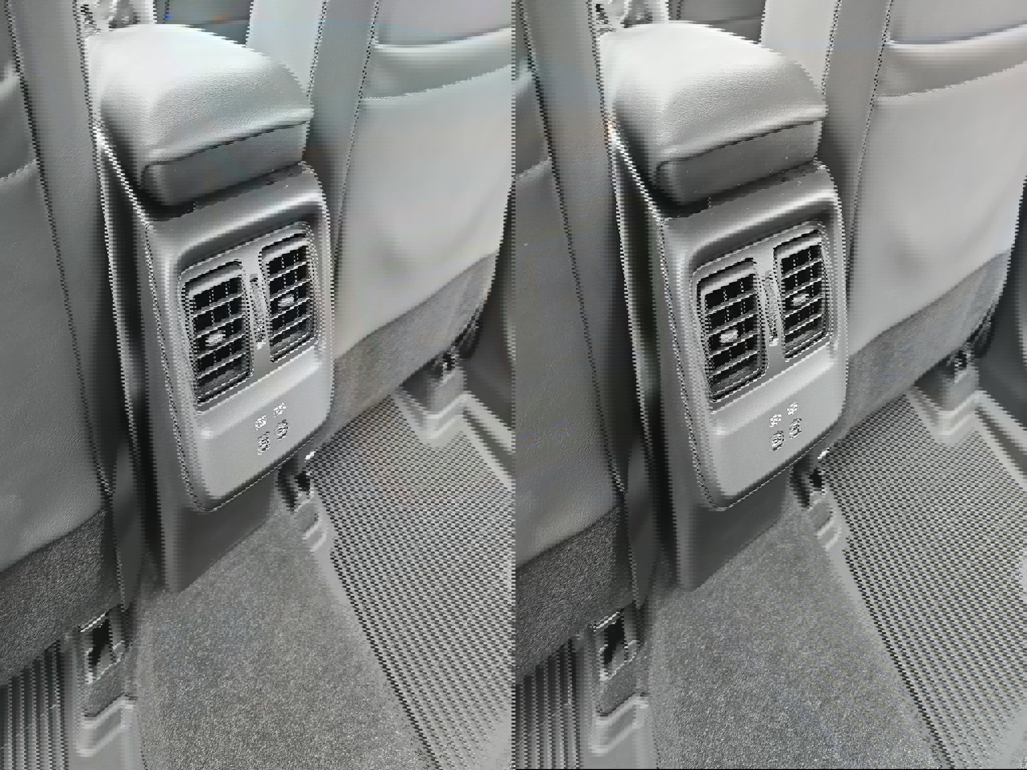 Used 2023 Toyota Crown XLE image 13