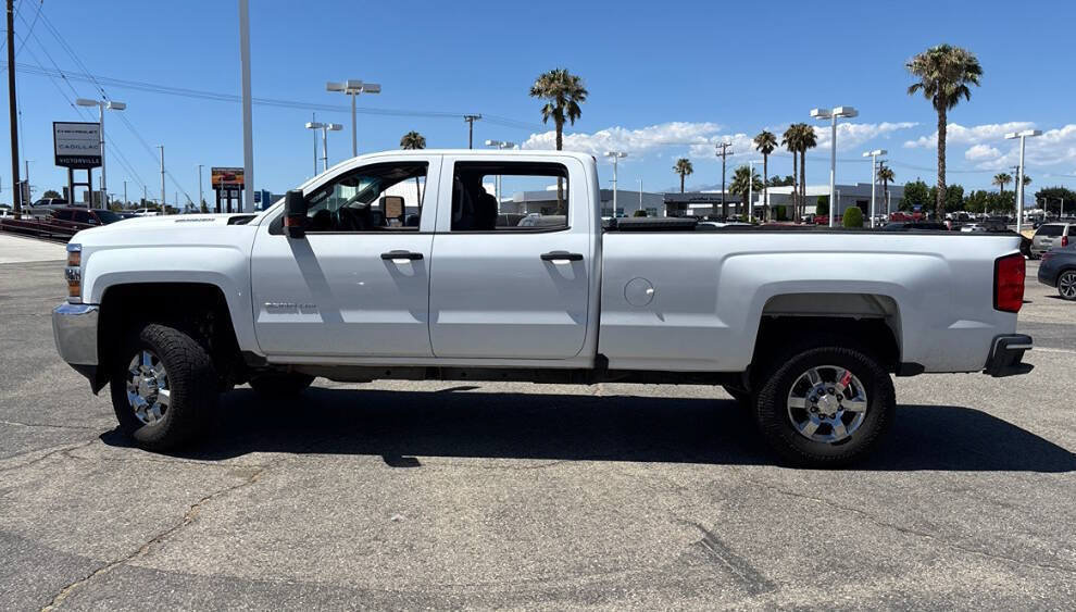 Used 2018 Chevrolet Silverado 2500 W/T w/ WT Convenience Package AWD/4WD image 6