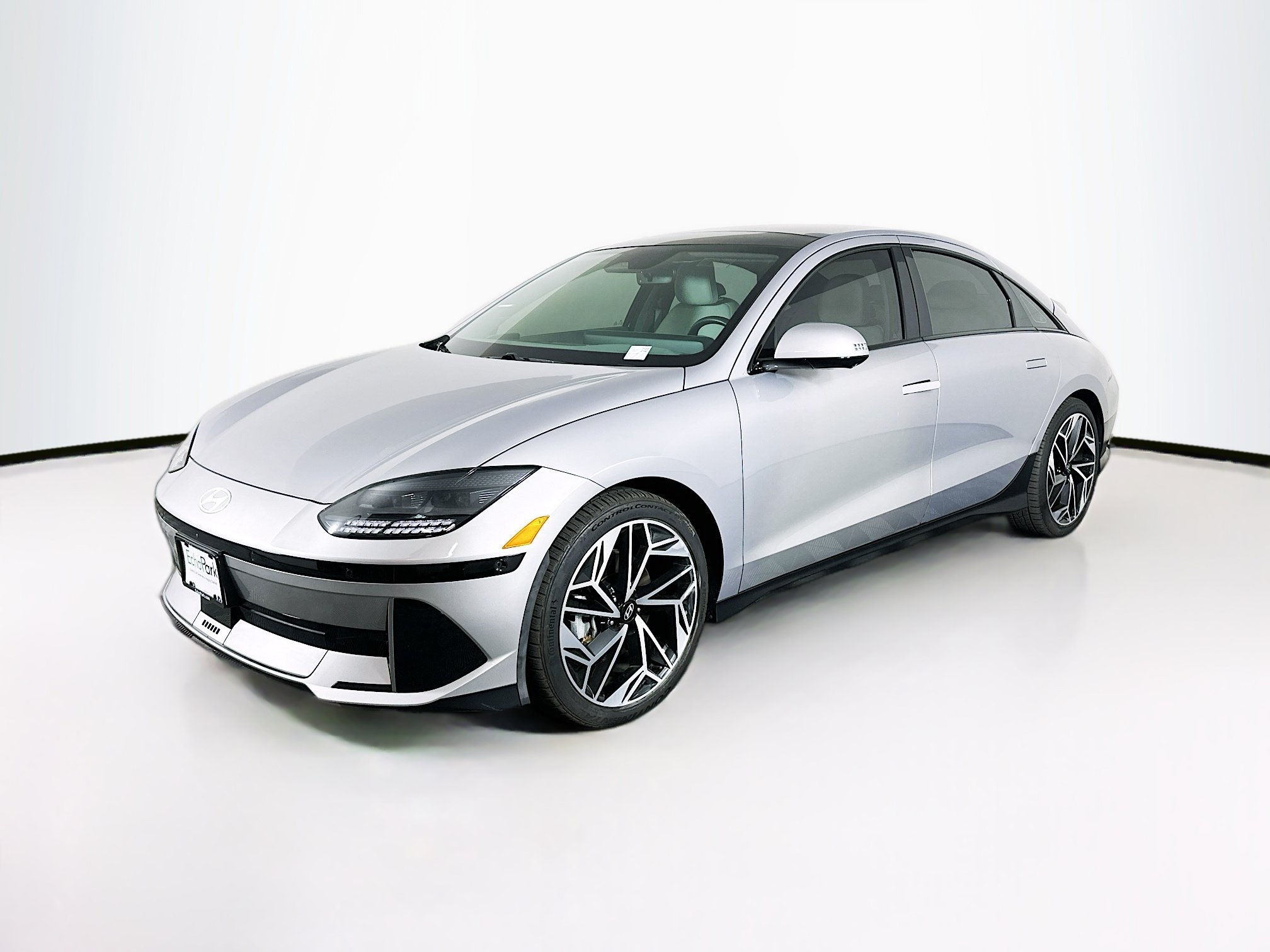 Used 2023 Hyundai Ioniq 6 Limited RWD image 3