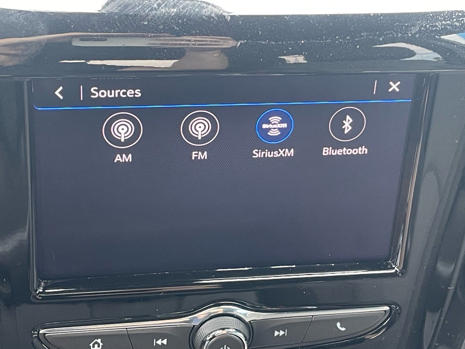 Used 2023 Chevrolet Traverse LT FWD image 15