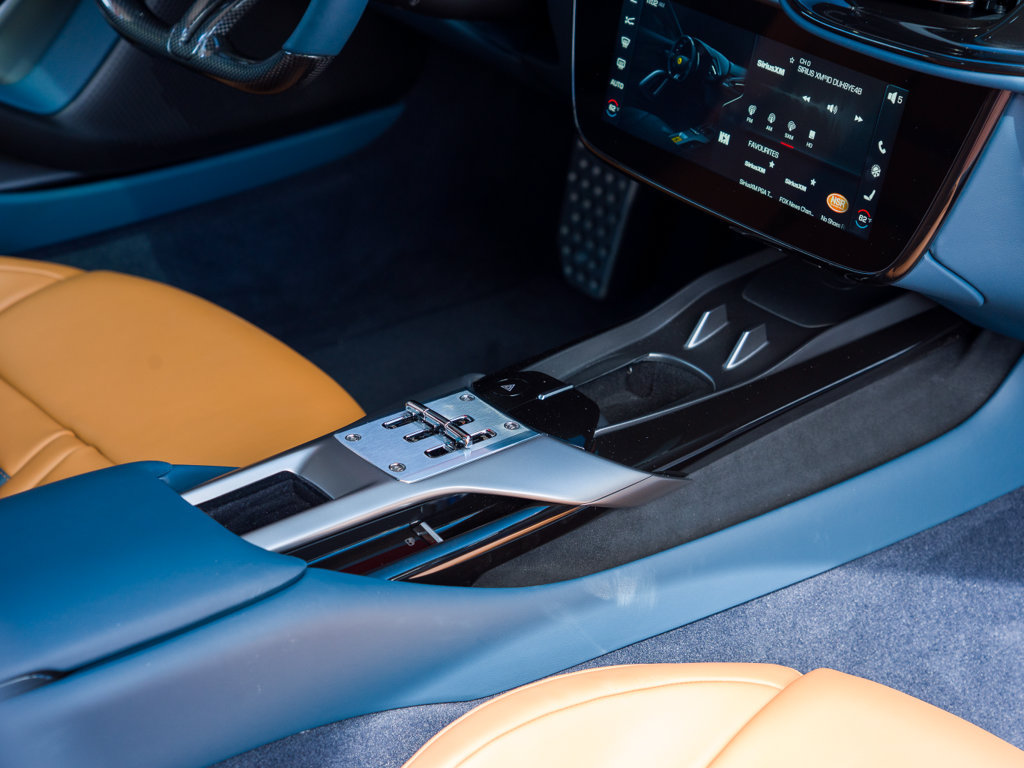 Certified 2025 Ferrari 12Cilindri RWD image 20