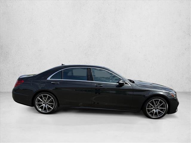 Used 2019 Mercedes-Benz S 560 Sedan video 4