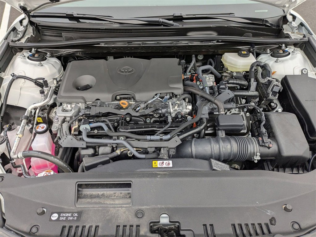 Used 2025 Toyota Camry SE image 37