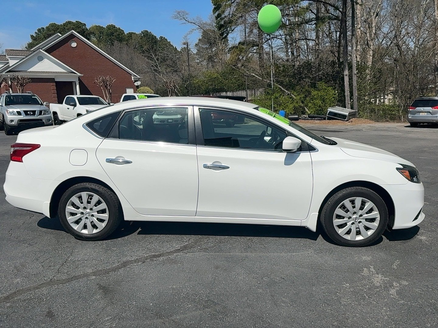 Used 2019 Nissan Sentra S FWD image 4