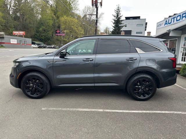 Used 2021 Kia Sorento S w/ Panoramic Sunroof Package image 8
