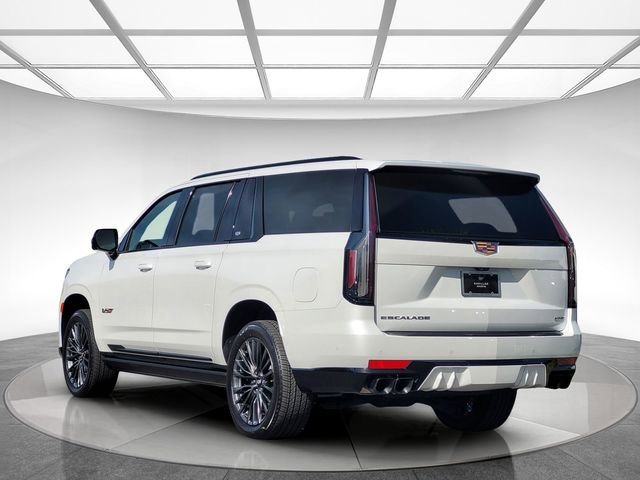 Certified 2023 Cadillac Escalade ESV V AWD/4WD image 6