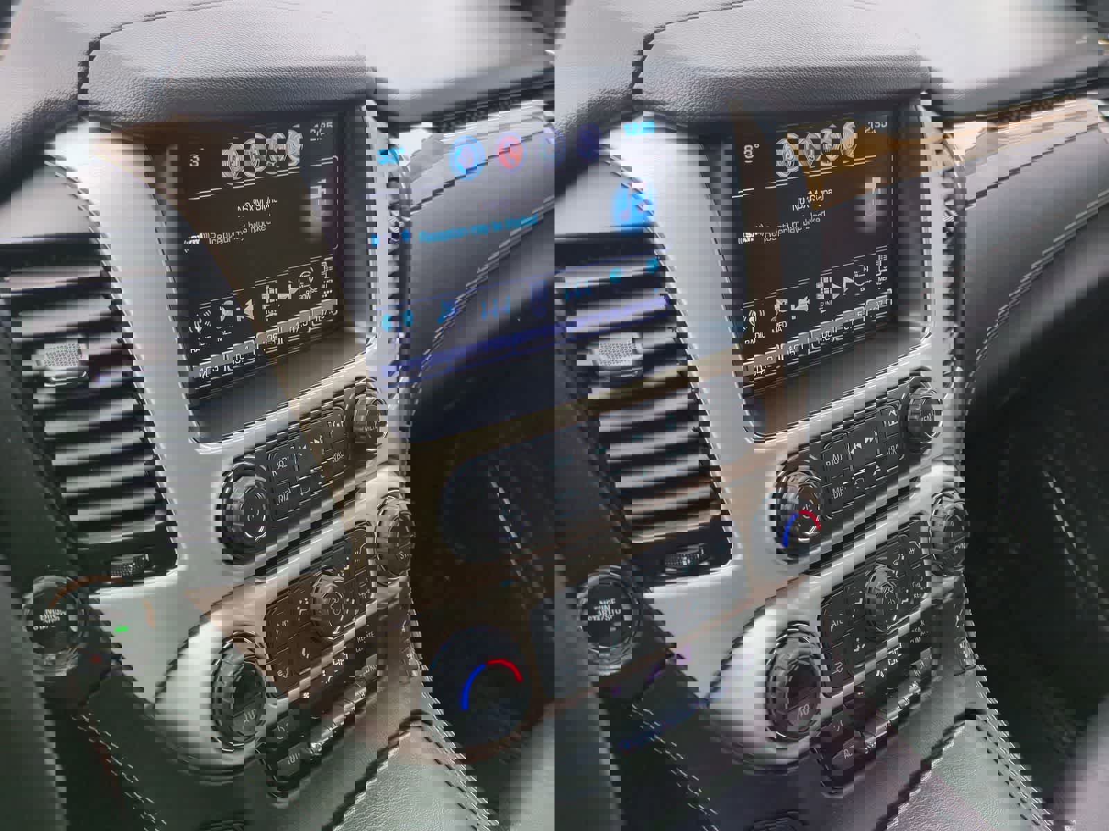 Used 2017 GMC Yukon Denali image 28