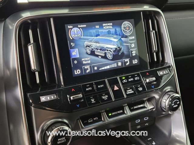 New 2026 Lexus LX 700h Luxury image 20