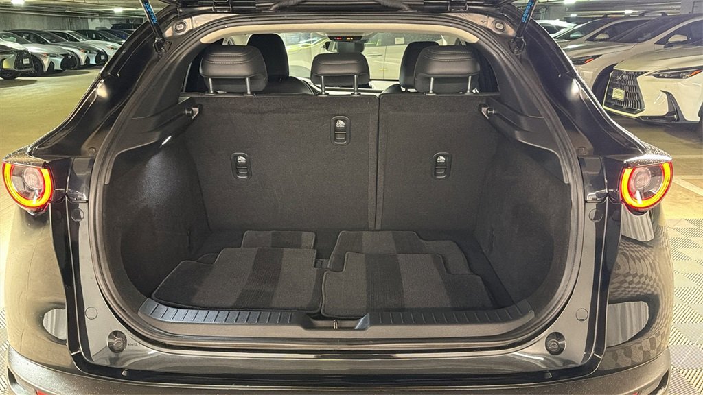 Used 2023 MAZDA CX-30 AWD 2.5 S w/ Select Package image 14