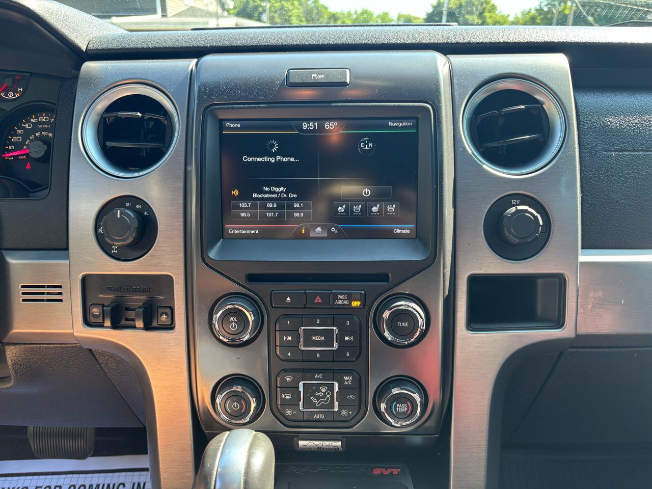 Used 2014 Ford F150 Raptor w/ Equipment Group 801A Luxury AWD/4WD image 34