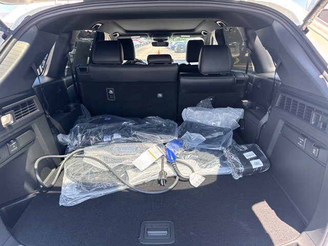 New 2026 MAZDA CX-90 Plug-In Hybrid w/ Premium Plus AWD/4WD image 13