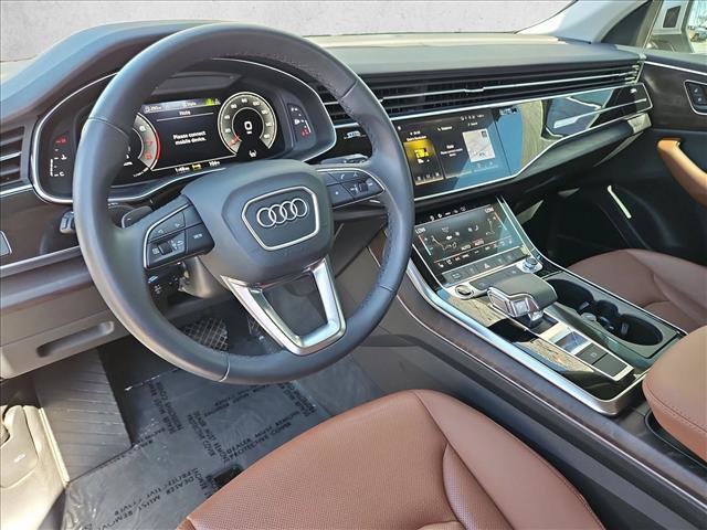 Used 2022 Audi Q8 Premium Plus AWD/4WD image 12