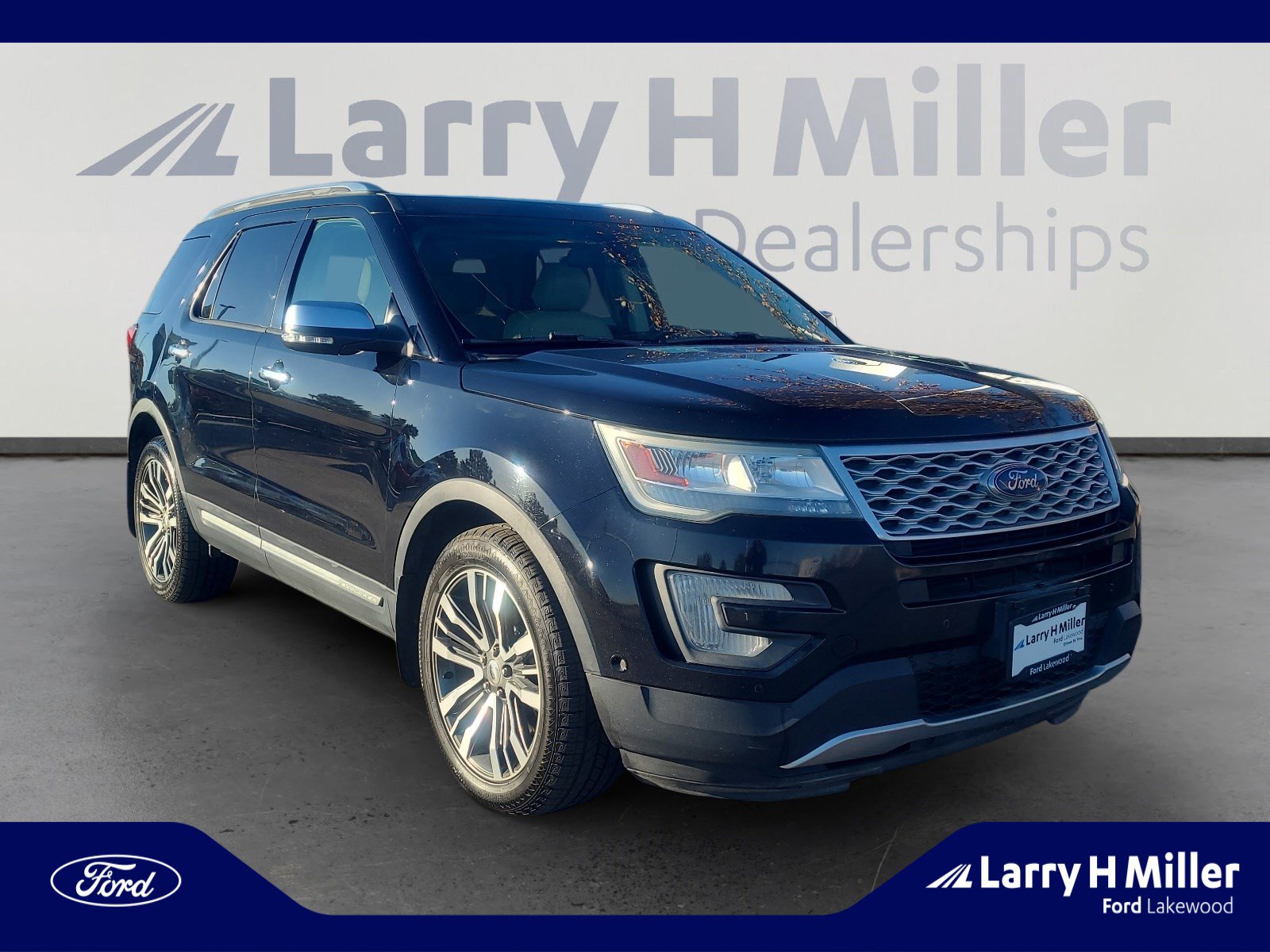 Used 2016 Ford Explorer Platinum image 7