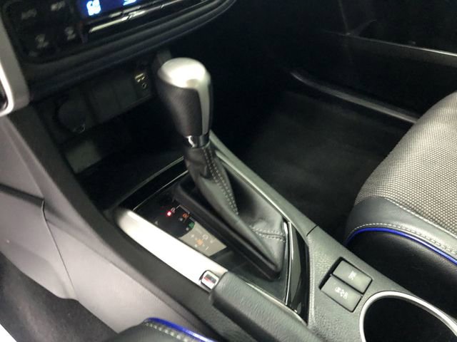 Used 2017 Toyota Corolla SE w/ Carpet Mat Package (TMS) image 24