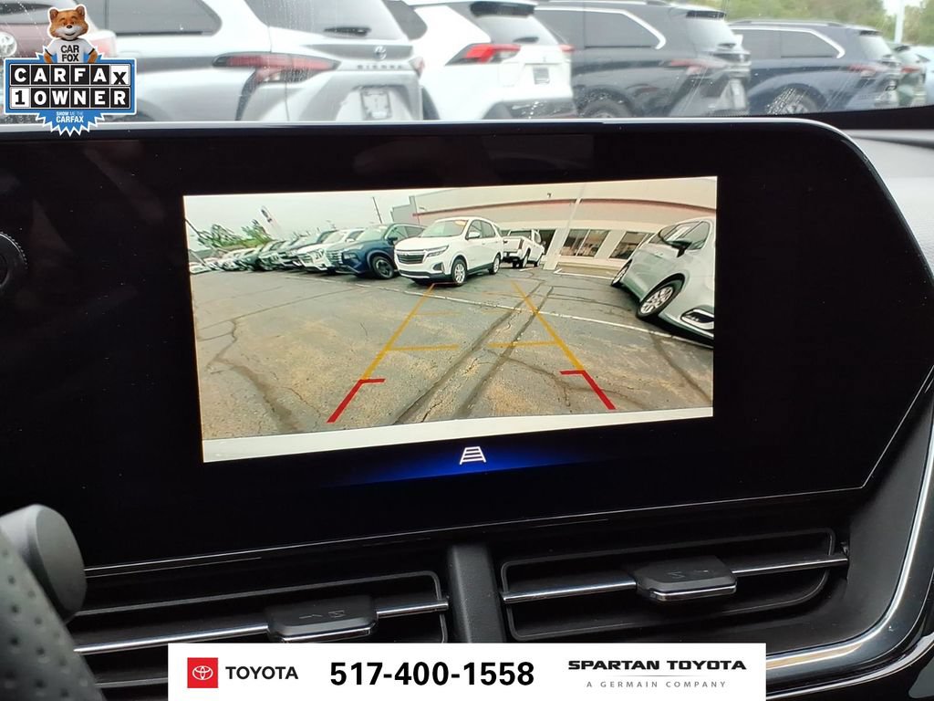 Used 2025 Chevrolet Trax RS w/ Sunroof Package FWD image 23