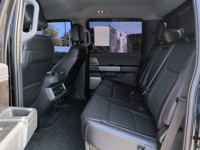 Used 2024 Ford F350 Lariat w/ Lariat Ultimate Package AWD/4WD image 17