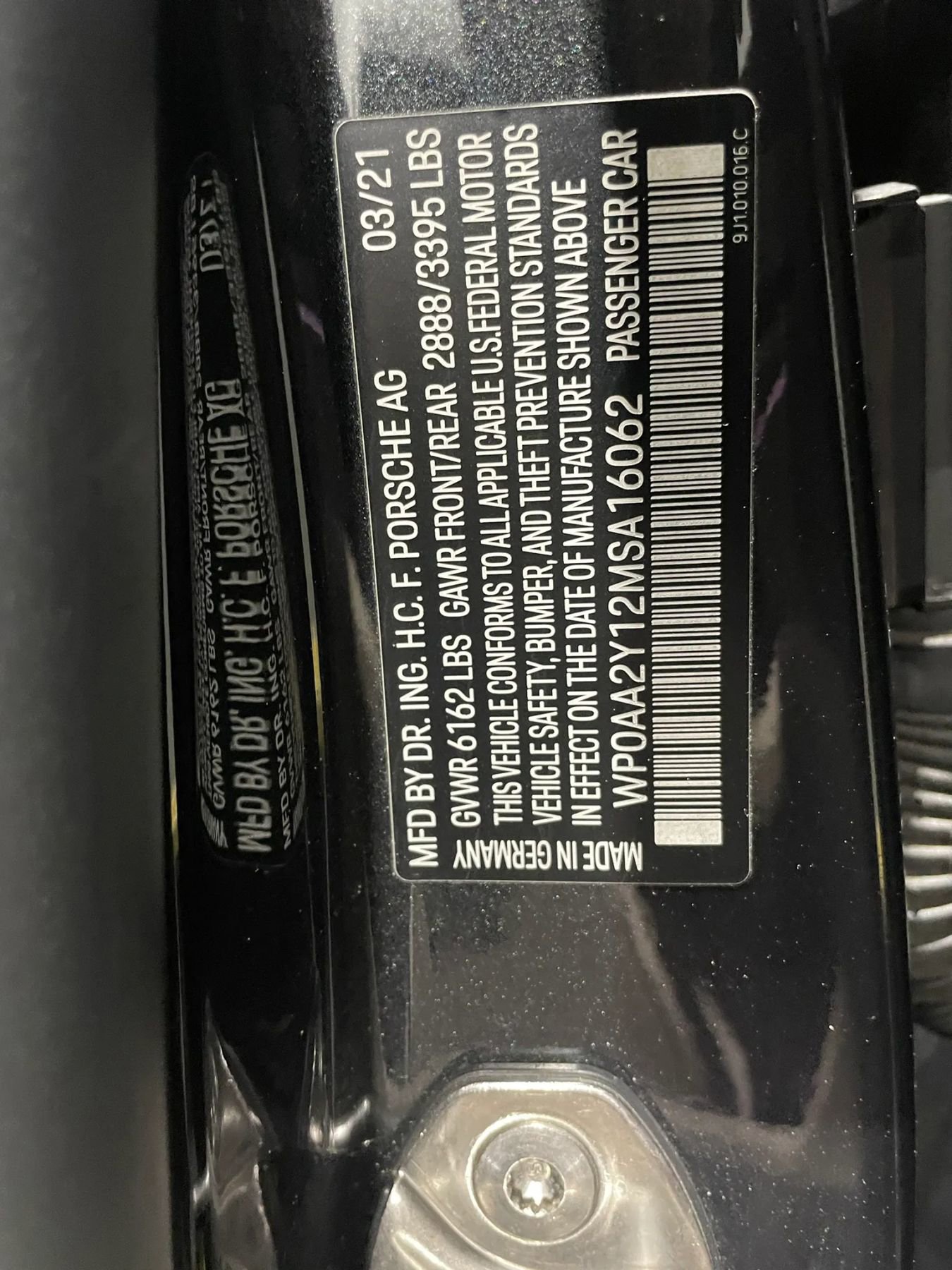 Used 2021 Porsche Taycan RWD image 29