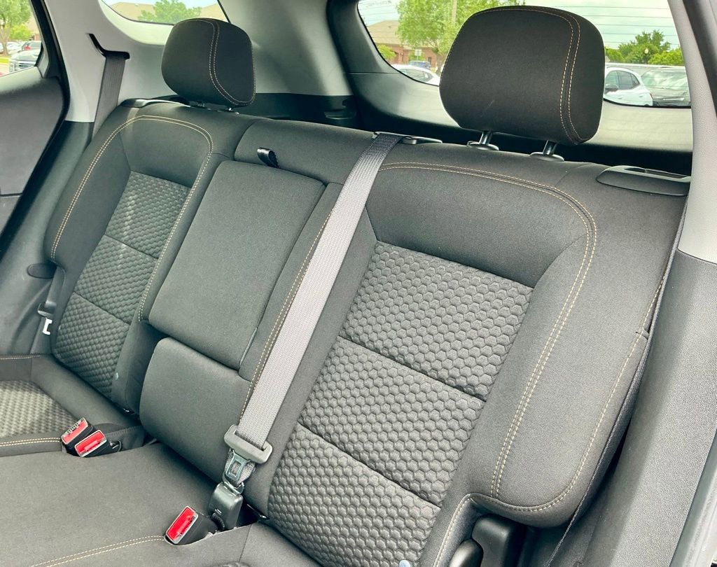 Used 2021 GMC Terrain SLE w/ Driver Convenience Package FWD image 30