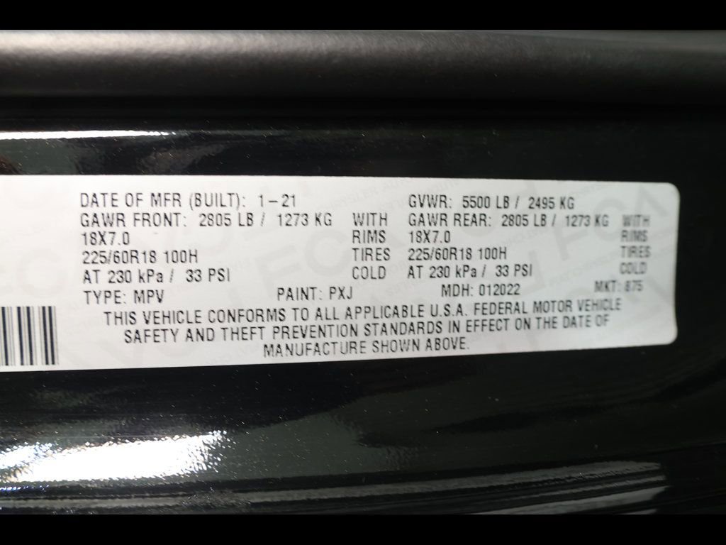 Used 2021 Jeep Cherokee Limited image 32