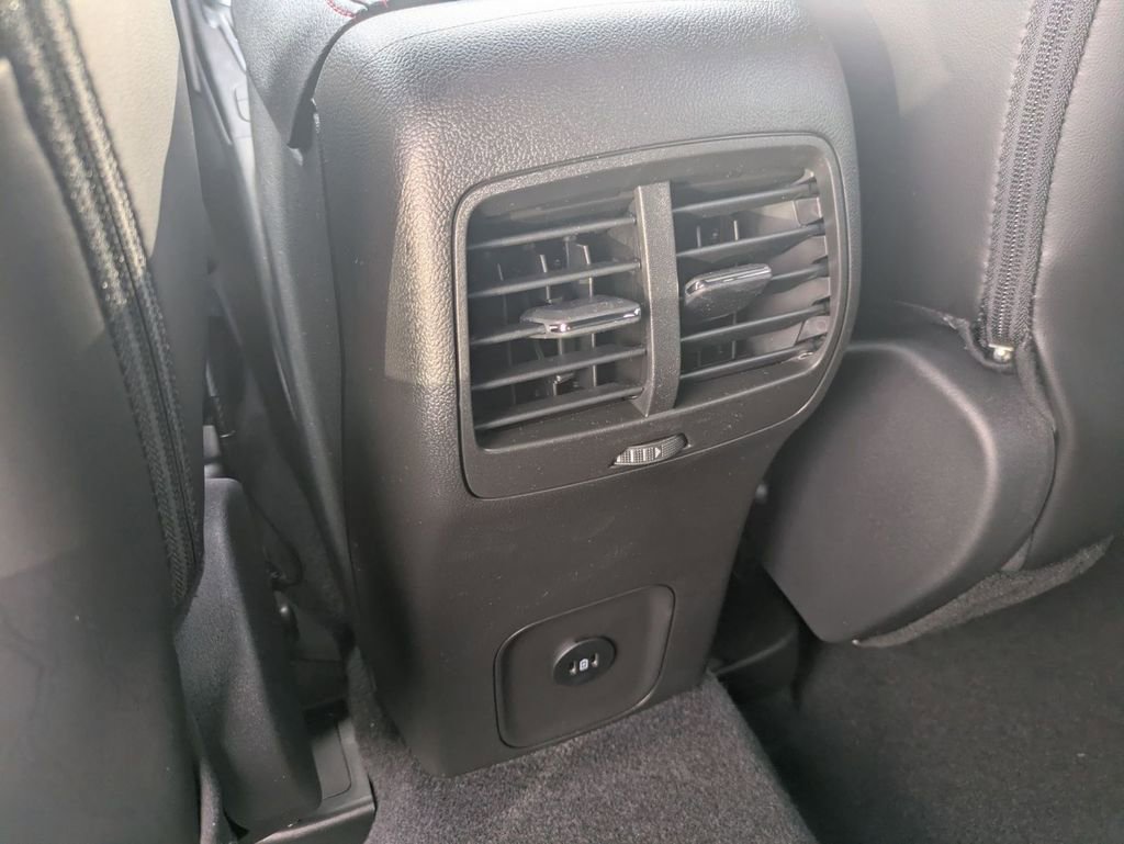 New 2026 Ford Escape ST-Line w/ Cold Weather Package image 40